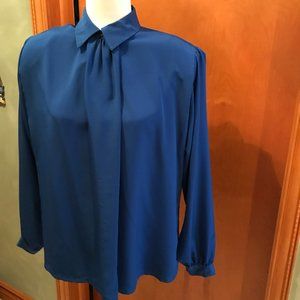 Pendelton Woman's Long Sleeve Blouse Vintage